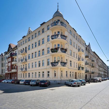 Komfortowe I Przytulne Studio Blisko Parku Wroclaw By Noclegi Renters Exterior foto
