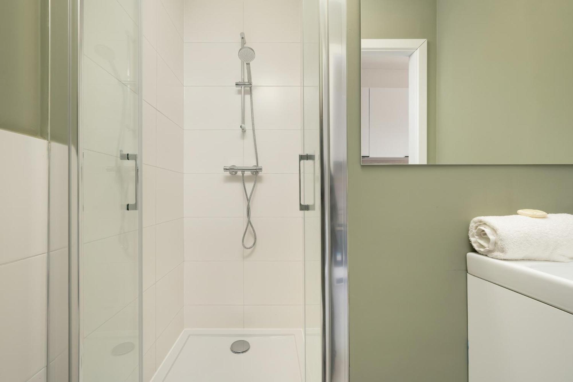 Komfortowe I Przytulne Studio Blisko Parku Wroclaw By Noclegi Renters Exterior foto